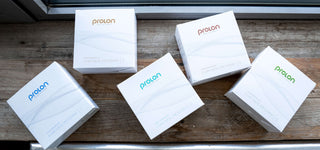 die 5 Tagesboxen der ProLon 5-Day Box auf einer Fensterbank